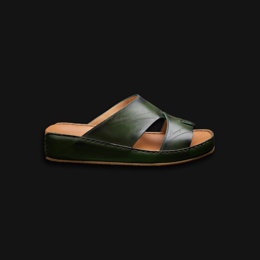 mens sandals online uae